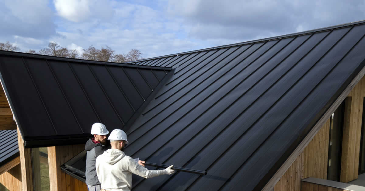 Roof Painting Benefits, Cost, and Roof Painters Near Me