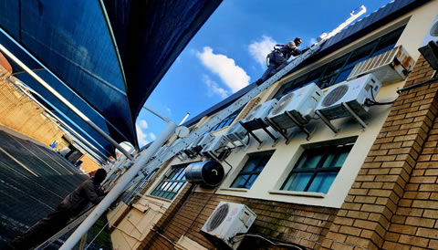 Service Bull Nose Roof Painting