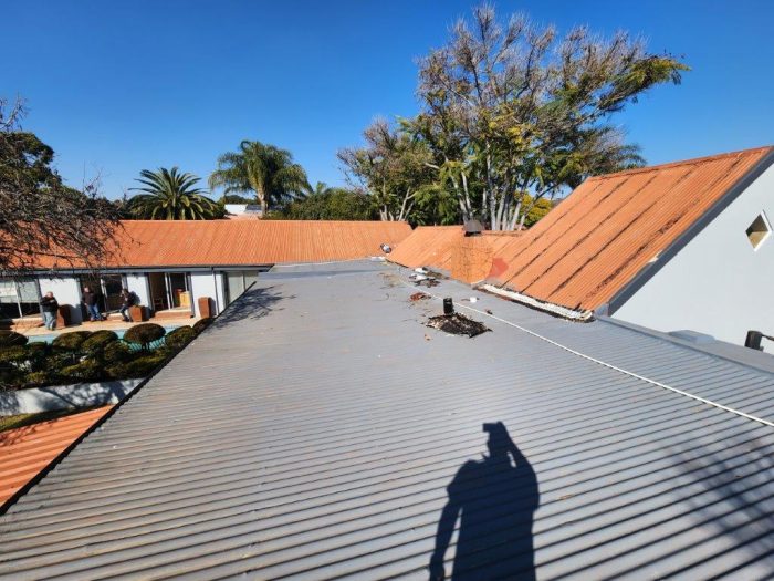Office Metal Roof Painting 2