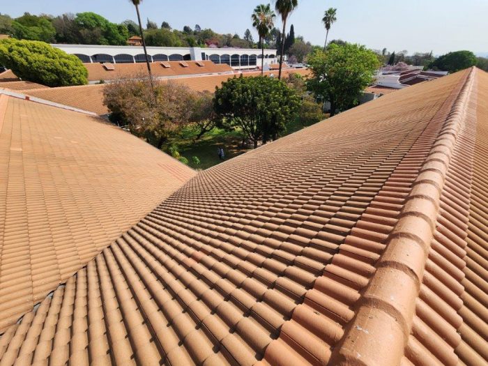 Zuid Afrikaans Hospital Roof Ridge Waterproofing 11