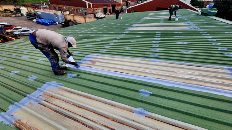 METAL ROOF JOINT SCREWLINE WATERPROOFING